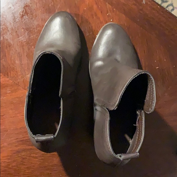 brown booties - Picture 3 of 4